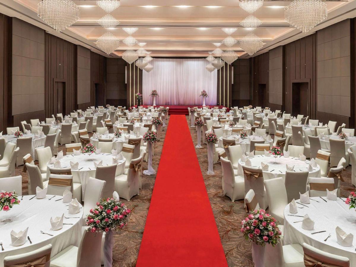 Hotel Pullman Centrepoint 5*